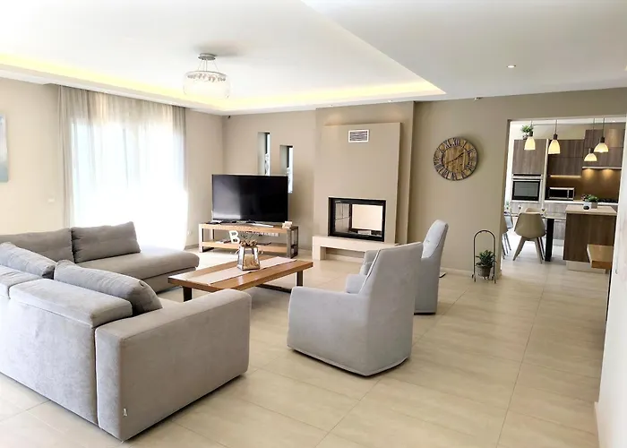 Villa Luxury Matzourana With Private Pool Sidárion