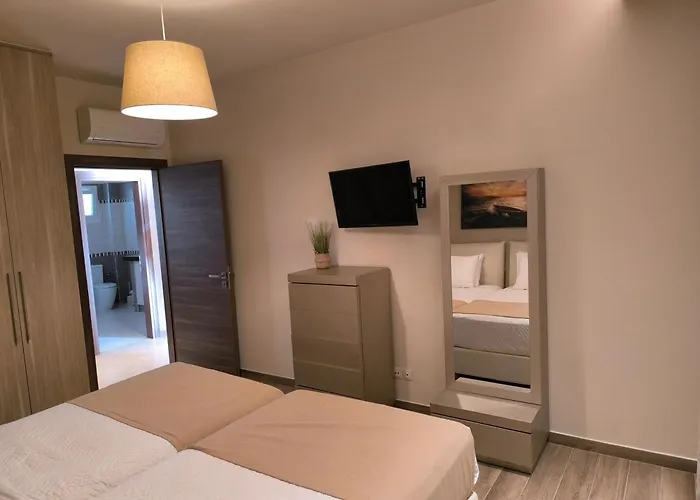Luxury Matzourana With Private Pool Villa Sidárion