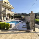 וילה Luxury Matzourana With Private Pool סידריון