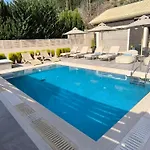 Luxury Matzourana With Private Pool Villa Sidárion