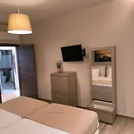 Luxury Matzourana With Private Pool וילה סידריון