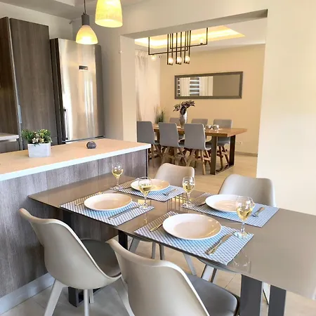Luxury Matzourana With Private Pool Villa *