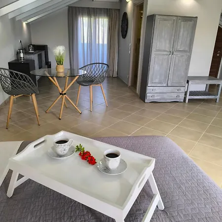 Luxury Matzourana With Private Pool * Sidari (Corfu)