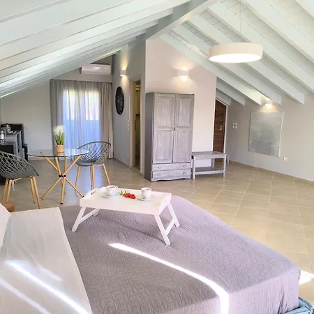 Villa Luxury Matzourana With Private Pool *