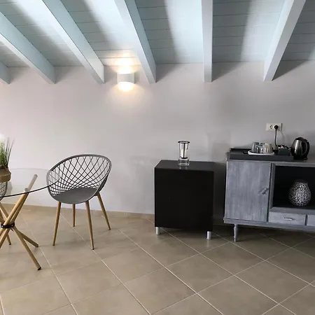 Villa Luxury Matzourana With Private Pool