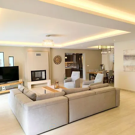 Luxury Matzourana With Private Pool Sidari (Corfu)